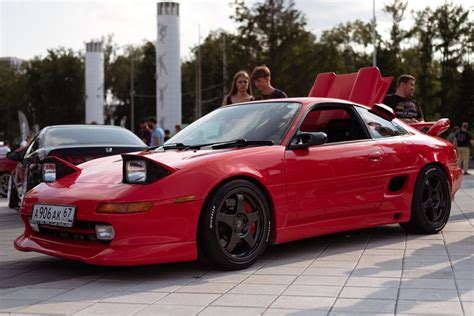 Red Toyota MR2 · Free Stock Photo