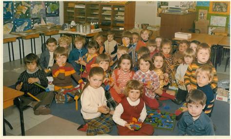 Photo De Classe MOYENNE SECTION De 1972 ECOLE MATERNELLE JULES VERNE