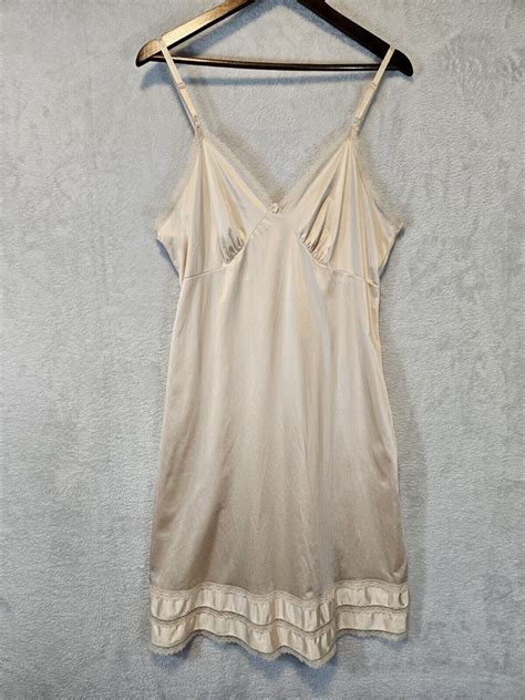 Vintage Sears Full Slip Lingerie Size 40 Ivory Cream Gem