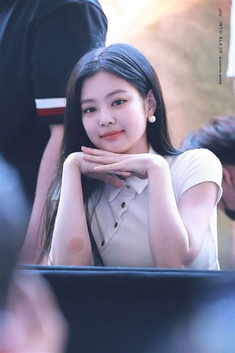 𝑰𝒏𝒕𝒐 𝑩𝑳𝑨𝑪𝑲 On Twitter [🔥] 180708 여의도 Ifc 팬사인회 🤗🤗🤗🤗 제니 Jennie 블랙핑크