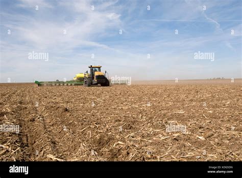 Row Planter Hi Res Stock Photography And Images Alamy