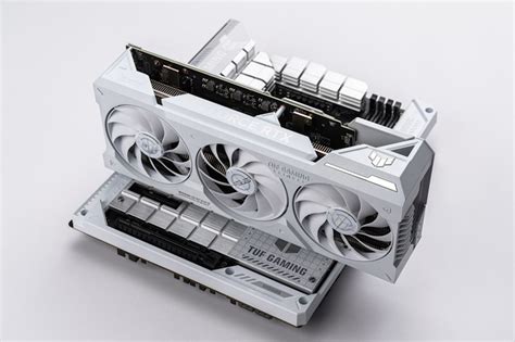 ASUS представила GeForce RTX 4090 и RTX 4070 Ti Super без привычных ...