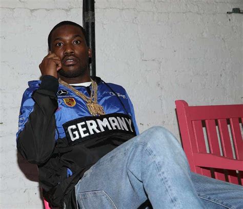 Meek Mill Sends One Last Shot At Drake Addresses Nicki Minaj AUDIO