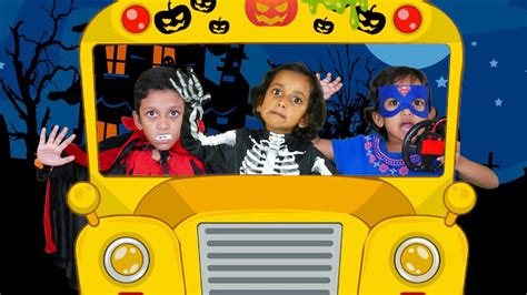 Roues D Halloween Dans Le Bus Halloween Wheels On The Bus Rimes D