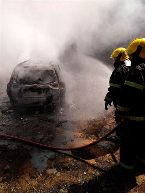 Corpos Carbonizados São Encontrados Dentro De Carro Na Região Da União