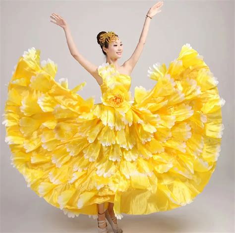 Yellow big swing handmade flower female costume banquet group dance ...