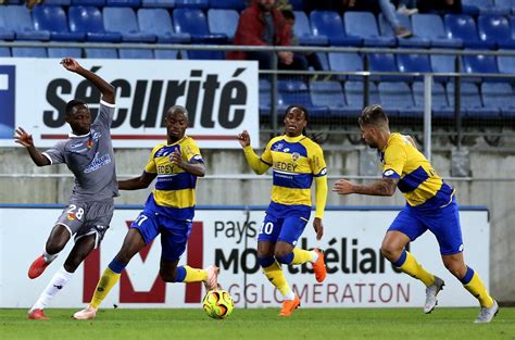 Sport Franc Comtois Le Mercato Du Fc Sochaux Stocker à Lure Leveaux à Mulhouse Cest Le