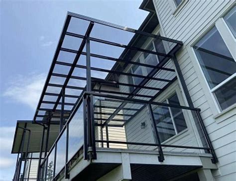 Screen for porch enclosure in Toronto. Glass, Aluminum & Metal