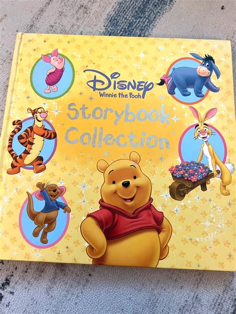 Disney Winnie The Pooh Story Book Collection