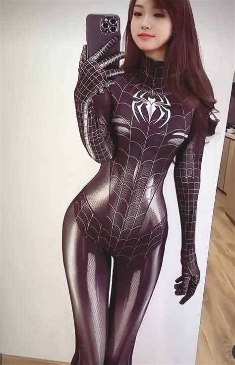 Pin By Paul Westenskow On Spider Woman Cosplay Woman Spiderman Girl Cosplay Babe
