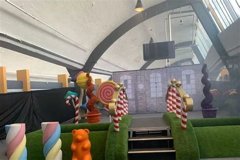 Willy Wonka Experience Boss Put On Sex Offenders Register After Sending Chilling Texts Daily Star