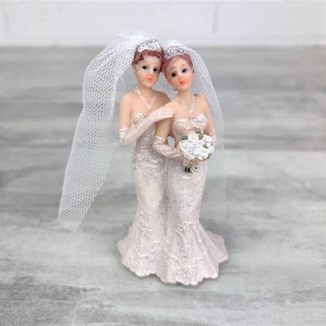 Figurine couple de pièce montée et déco mariage de qualité