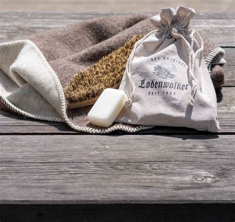 how to wash wool blanket