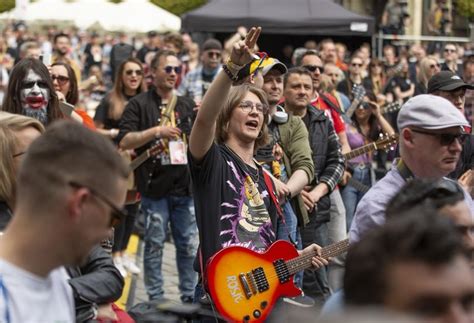 Gitarowy Rekord Świata 2022 we Wrocławiu Znajdź siebie na zdjęciach