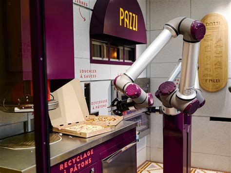 Meet Pazzi, the World’s First ‘Robot Pizzaiolo’