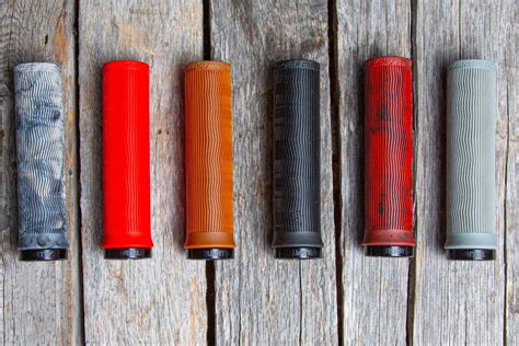 Ручки руля Truvativ Descendant Handlebar Grips 133mm (Black) Черный 00 ...