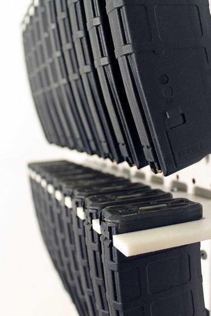 Ar 15 Pmag Magazine Holder Rack Holds 10 Magazines 556223 Magpul Gen2