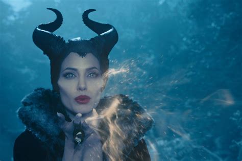 Maleficent Mit Angelina Jolie Und Elle Fanning Nicht Immer M Rchenhaft