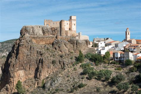 Pueblos Bonitos Del Interior De Valencia En La Naturaleza Con