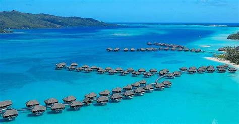 Four Seasons Resort Bora Bora - Overwater Bungalows