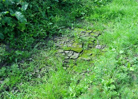 Dry Mud In Ditch Beside Cross Stone Road Evelyn Simak Cc By Sa 2 0