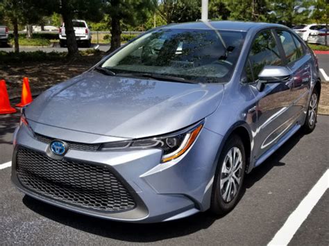 Review: 2020 Toyota Corolla Hybrid