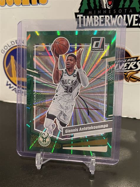 Giannis Antetokounmpo 2023 24 Panini Donruss Green Laser Holo 188