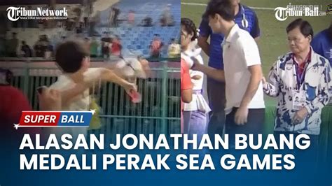 Alasan Jonathan Khemdee Buang Medali Perak Sea Games Kecewa