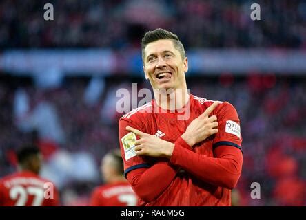 Goal Celebration Robert Lewandowski Fc Bayern Munich Fcb With Jamal