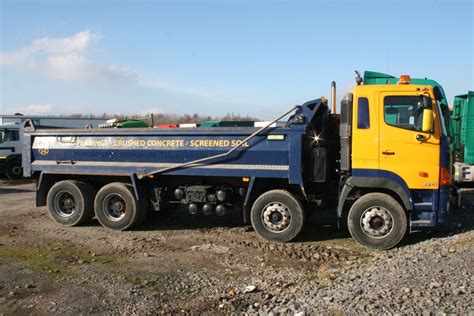 Hino Tipper Dave Keogh Flickr