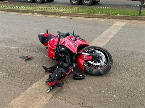 Jovem Morre Em Acidente Moto De Alta Cilindrada Na Br Em