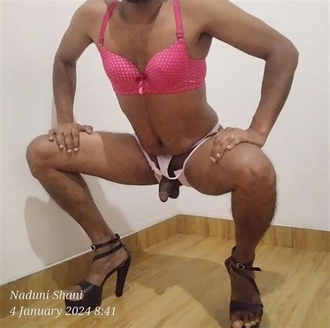 Cross Dresser Fashion Moment In House Nude Pics XHamster