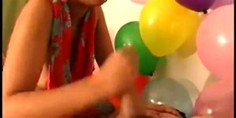 Real Amateur Lesbian Strapon Party Games Tnaflix