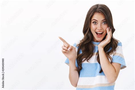 Enthusiastic Joyful Surprised Woman Introduce Incredible Offer