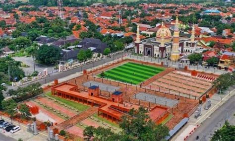 alun alun majalengka tempat rekreasi favorit keluarga ala taj mahal