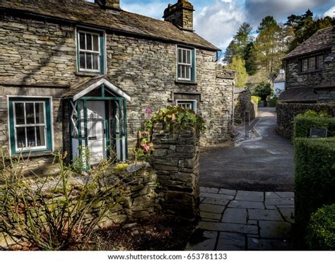 Stone Cottage Lake District Royalty-Free Images, Stock Photos & Pictures | Shutterstock