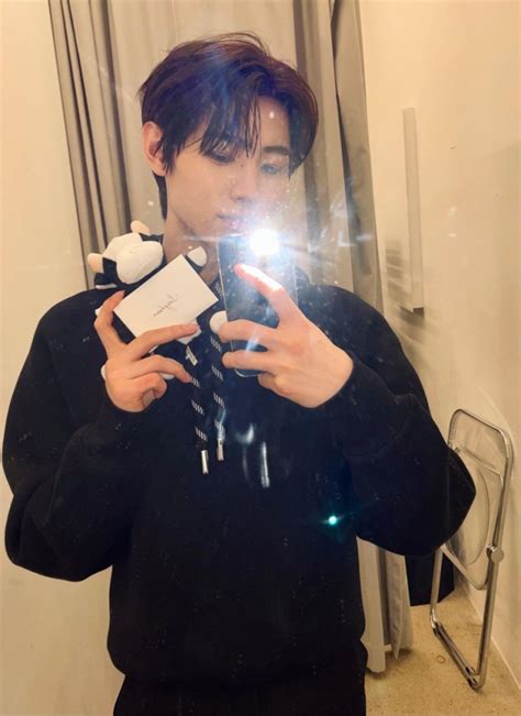 엔하이픈 성훈 Enhypen Sunghoon Weverse Selca 박성훈 네이버 블로그