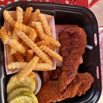 DAVES HOT CHICKEN Updated October Photos Reviews W Irlo Bronson Hwy