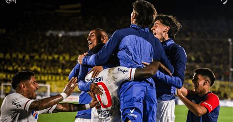 Nacional Con Un Gran Despliegue Derrot A A Un Pe Arol Que No