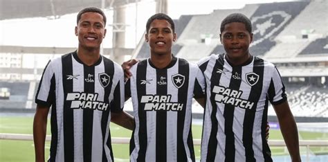 Base Botafogo Anuncia Contrata O De Tr S Refor Os Para Equipe Sub