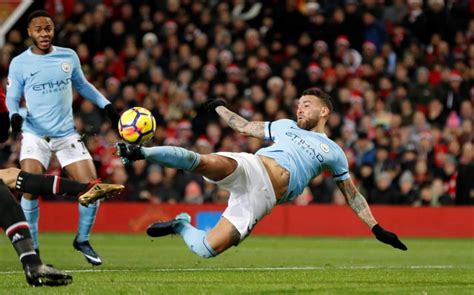 Man Utd Man City United Outclassed By Slick David Silva As City