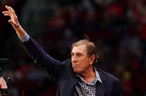 Houston Rockets: Latest honor brings Rudy Tomjanovich to tears