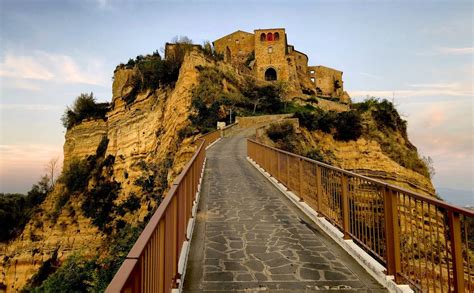 Civita Di Bagnoregio La Ciudad Que Muere Viajeros Ocultos