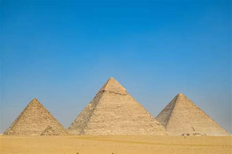 Scientists found a hidden corridor in the Great Pyramid of Giza - News - LADbible