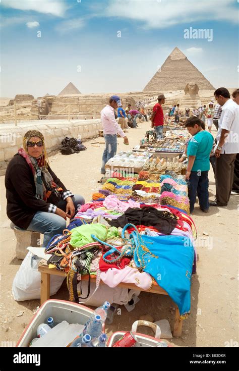 Market Cairo Egypt Souvenirs High Resolution Stock Photography and ...