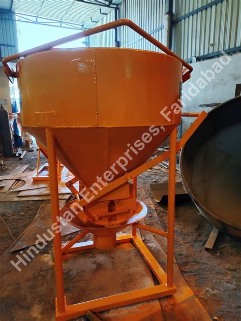 Cone Type Center Discharge Concrete Bucket With Manual Lever For