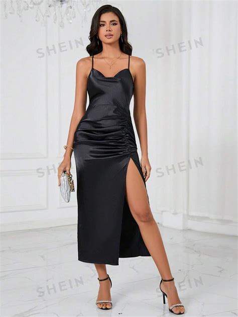 SHEIN Privé Robe À Fines Brides À Col Drapé À Ruché Fendu En Satin