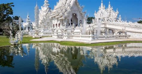 Chiang Mai White And Blue Temples Day Trip To Chiang Rai