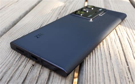 ZTE Axon 40 Ultra análisis review con características precio y