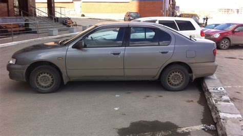 Nissan Primera P Drive